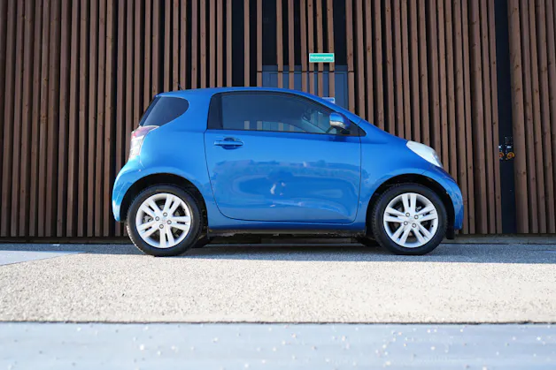 Toyota iQ3 1.33 DUAL VVT-i MULTIDRIVE l 98 PS