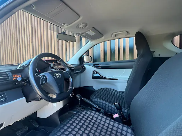 Toyota iQ3 1.33 DUAL VVT-i MULTIDRIVE l 98 PS
