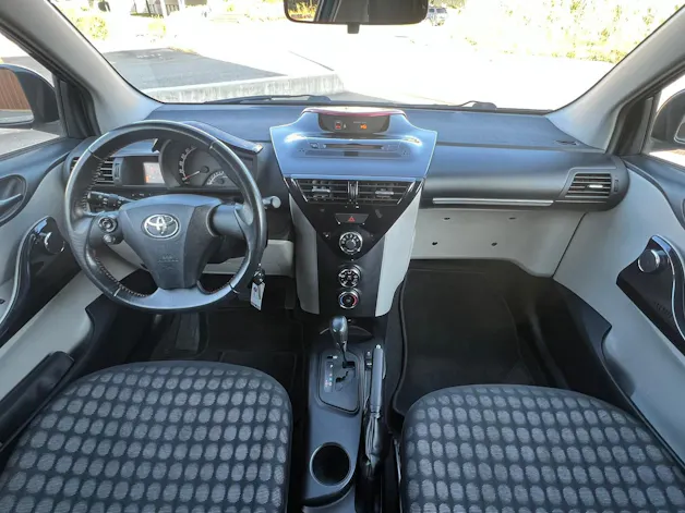 Toyota iQ3 1.33 DUAL VVT-i MULTIDRIVE l 98 PS