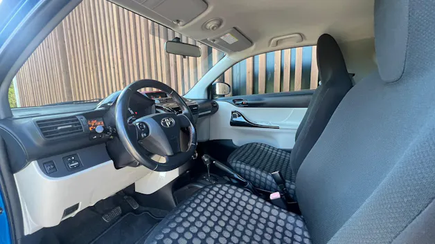 Toyota iQ3 1.33 DUAL VVT-i MULTIDRIVE l 98 PS