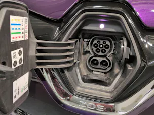 RENAULT Zoe R135 (incl. Batterie) Iconic