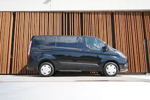 FORD TRANSIT CUSTOM 1.0 ECO BOOST 320 L1H1 TREND PHEV l 126 PS