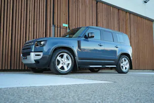 Land Rover DEFENDER 110 3.0 D I6 300 X-DYNAMIK HSE AWD AT8 l 300 PS