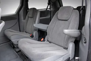 CHRYSLER Grand Voy. 2.8 CRD LX Automatic