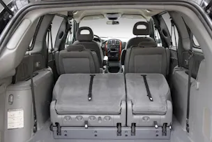 CHRYSLER Grand Voy. 2.8 CRD LX Automatic