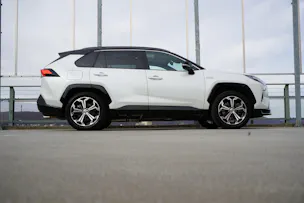 Toyota RAV-4 2.5 PHEV GR SPORT E-CVT 4WD l 306 PS