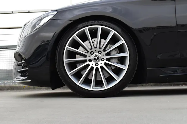 MERCEDES-BENZ S 400 D L 4MATIC 9G-TRONIC AMG l 340 PS