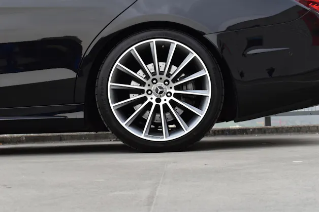 MERCEDES-BENZ S 400 D L 4MATIC 9G-TRONIC AMG l 340 PS