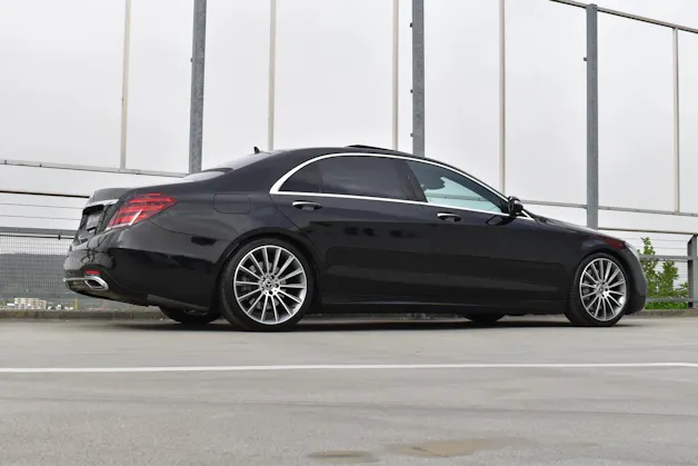 MERCEDES-BENZ S 400 D L 4MATIC 9G-TRONIC AMG l 340 PS