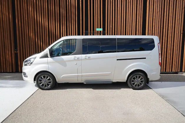 FORD TOURNEO CUSTOM 320 L2H1 TITANIUM X AUTOMAT l 170 PS
