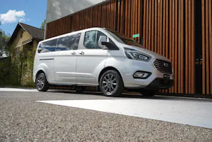 FORD TOURNEO CUSTOM 320 L2H1 TITANIUM X AUTOMAT l 170 PS