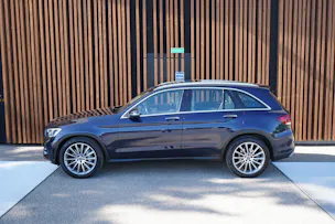 MERCEDES-BENZ GLC 300 D AMG LINE 4MATIC 9G-TRONIC l 245 PS