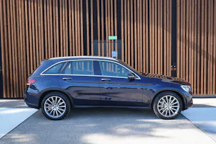 MERCEDES-BENZ GLC 300 D AMG LINE 4MATIC 9G-TRONIC l 245 PS