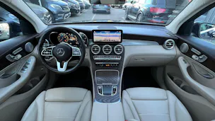 MERCEDES-BENZ GLC 300 D AMG LINE 4MATIC 9G-TRONIC l 245 PS