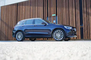 MERCEDES-BENZ GLC 300 D AMG LINE 4MATIC 9G-TRONIC l 245 PS