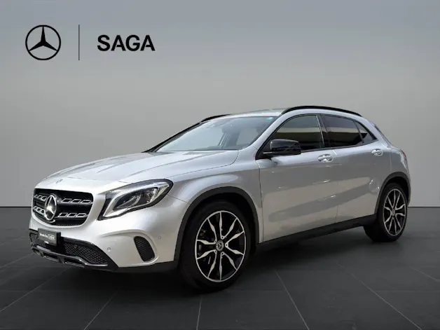 MERCEDES-BENZ GLA 200 Urban