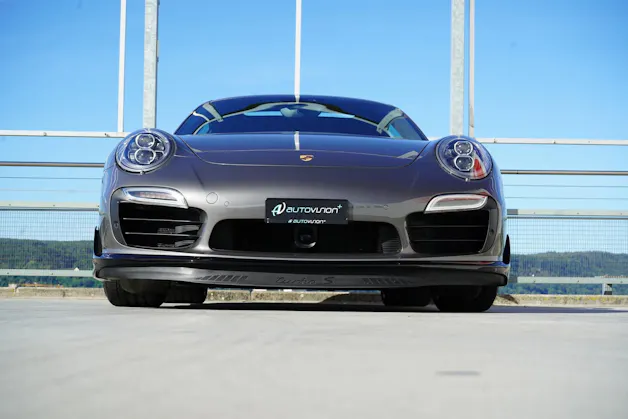 PORSCHE 911 TURBO S PDK BLACK MOSHAMMER l 560 PS