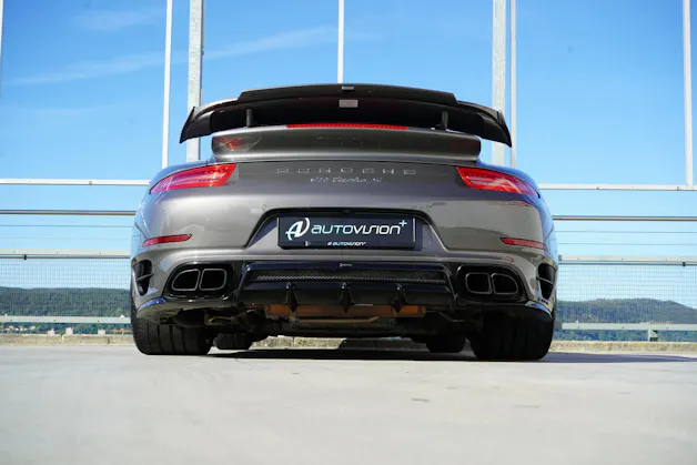PORSCHE 911 TURBO S PDK BLACK MOSHAMMER l 560 PS