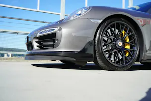 PORSCHE 911 TURBO S PDK BLACK MOSHAMMER l 560 PS