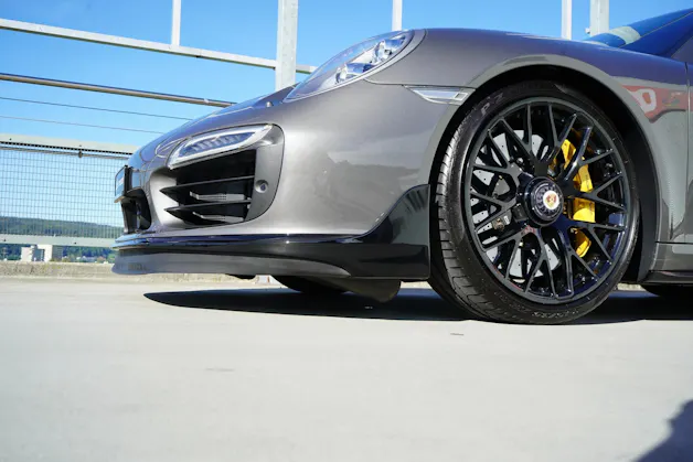 PORSCHE 911 TURBO S PDK BLACK MOSHAMMER l 560 PS