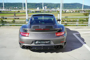 PORSCHE 911 TURBO S PDK BLACK MOSHAMMER l 560 PS