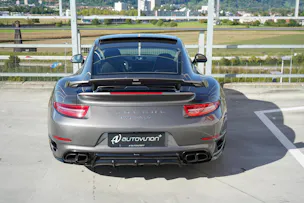 PORSCHE 911 TURBO S PDK BLACK MOSHAMMER l 560 PS