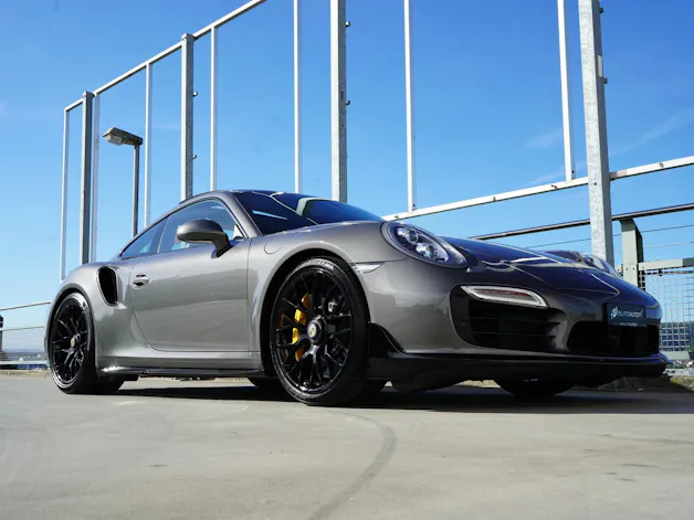 PORSCHE 911 TURBO S PDK BLACK MOSHAMMER l 560 PS