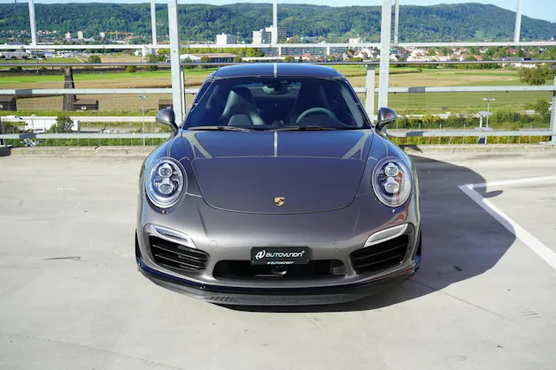 PORSCHE 911 TURBO S PDK BLACK MOSHAMMER l 560 PS