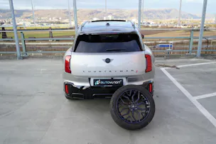 MINI COUNTRYMAN S ALL4 STEPTRONIC JCW BLACK l 217 PS