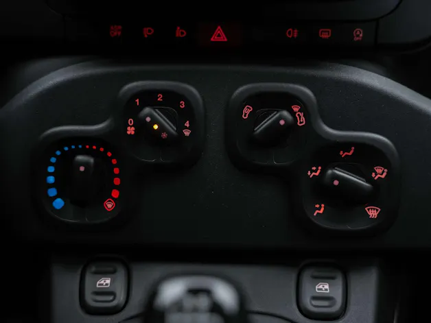 FIAT Panda 1.0 MHEV Cult *SOFORT Verfügbar*Werksgarantie*Tempomat*