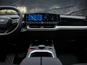 JEEP Compass 1.2 T e-Hybrid First Edition *SOFORT Verfügbar*Werksgarantie*Matrix-LED*Lenkradheizung*