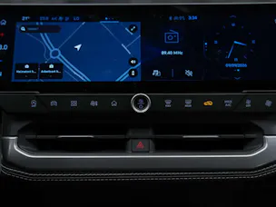 JEEP Compass 1.2 T e-Hybrid First Edition *SOFORT Verfügbar*Werksgarantie*Matrix-LED*Lenkradheizung*
