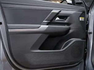 JEEP Compass 1.2 T e-Hybrid First Edition *SOFORT Verfügbar*Werksgarantie*Matrix-LED*Lenkradheizung*