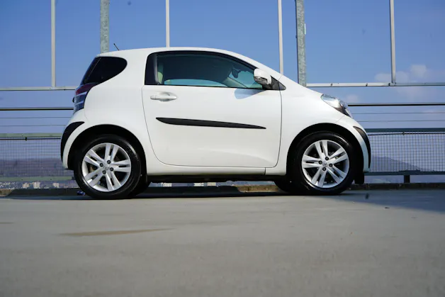 Toyota iQ3 1.33 DUAL VVT-i MULTIDRIVE l 98 PS