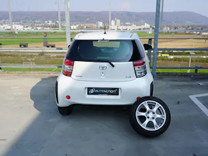 Toyota iQ3 1.33 DUAL VVT-i MULTIDRIVE l 98 PS