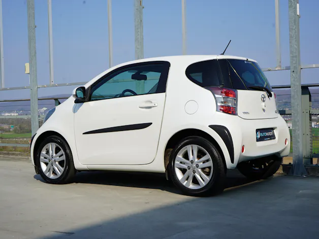 Toyota iQ3 1.33 DUAL VVT-i MULTIDRIVE l 98 PS