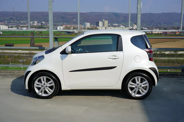 Toyota iQ3 1.33 DUAL VVT-i MULTIDRIVE l 98 PS