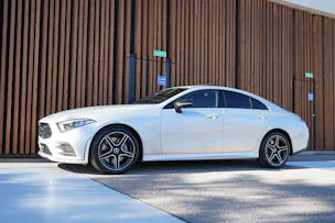MERCEDES-BENZ CLS 450 4MATIC AMG LINE NIGHT PLUS 9G-TRONIC l