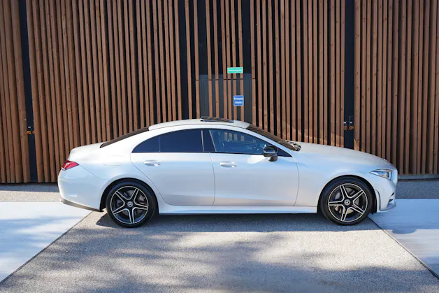 MERCEDES-BENZ CLS 450 4MATIC AMG LINE NIGHT PLUS 9G-TRONIC l