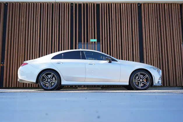 MERCEDES-BENZ CLS 450 4MATIC AMG LINE NIGHT PLUS 9G-TRONIC l