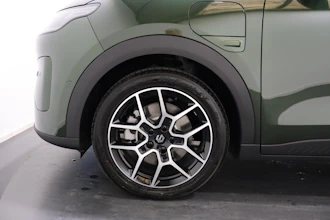 https://vehicle.imgix.net/4469176/e627abb9-637c-47b6-b21c-36476c8bfd3d.JPG