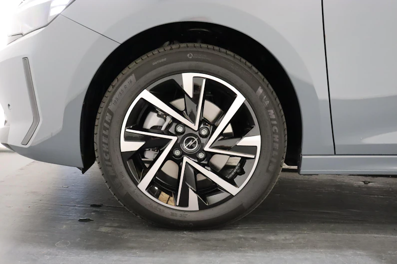 image du véhicule OPEL CORSA