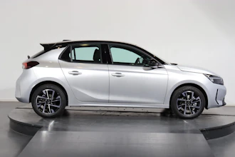 https://vehicle.imgix.net/4469185/d1ec1f44-677a-4bc4-8c56-b4039b79363f.JPG