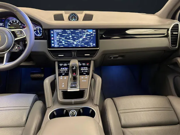 PORSCHE Cayenne E-Hybrid