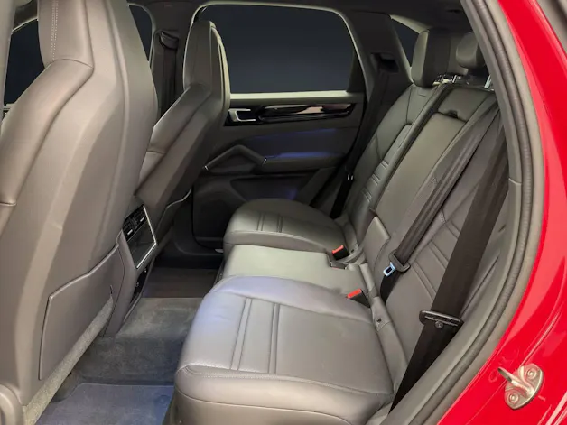 PORSCHE Cayenne E-Hybrid