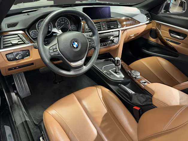 BMW 440i xDrive Cabrio Luxury Line