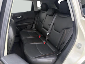 https://vehicle.imgix.net/4469267/10063c08-287a-4edc-b249-838281ac07fa.jpg