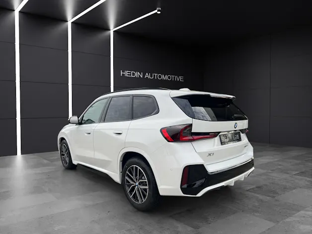 BMW X1 20d xDrive paddles