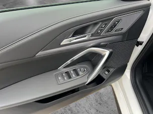 BMW X1 20d xDrive paddles