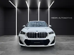 BMW X1 20d xDrive paddles